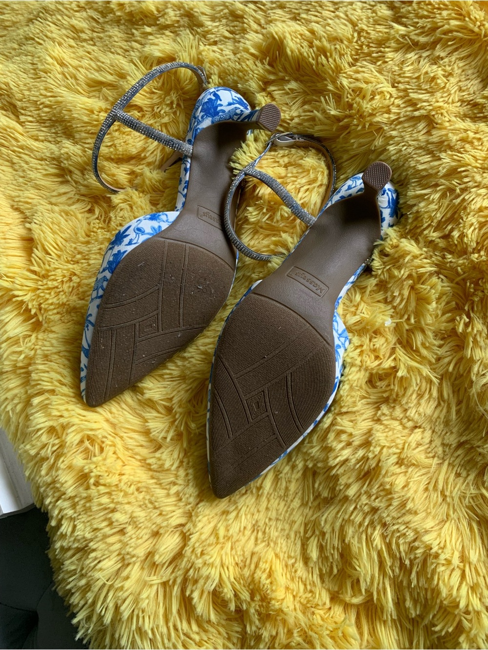 Masseys Blue & White Printed Pointed-Toe Slingback Heels with Rhinestone Strap - Picture 4 of 5